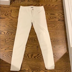 White American eagle jeans